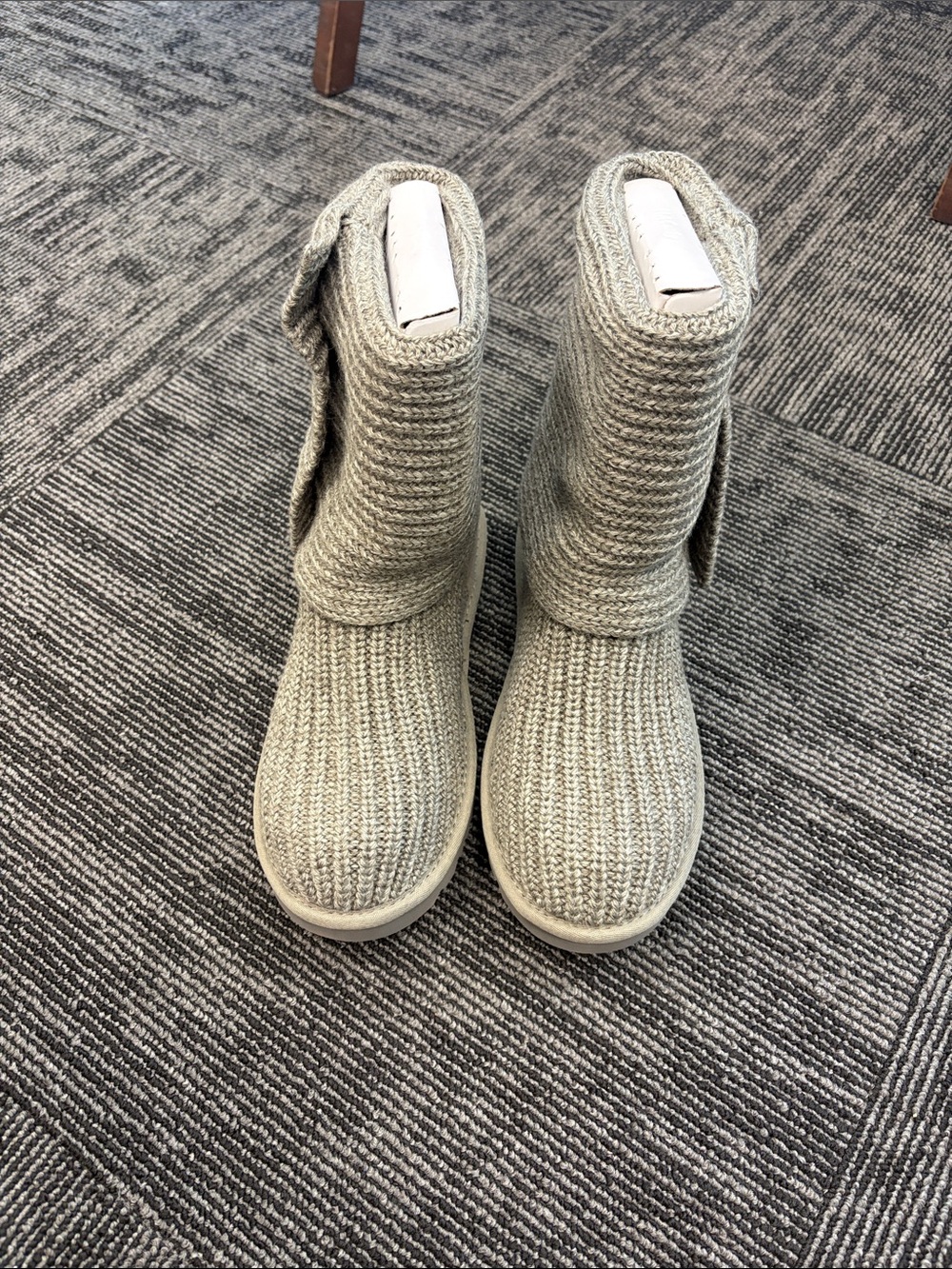 UGG Women's Classic Cardy